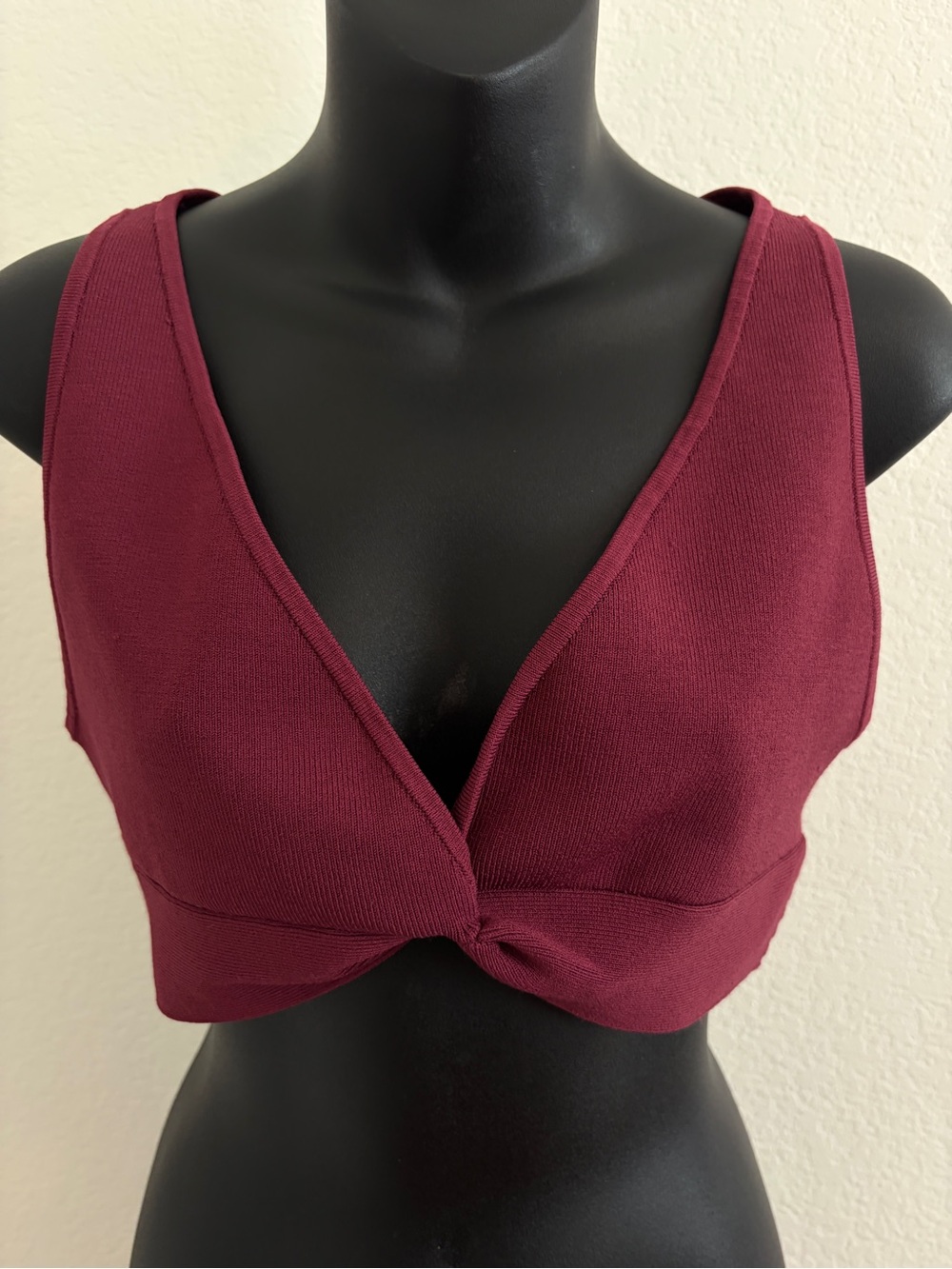 Babaton Sculpt Knit Twist Tank, size L